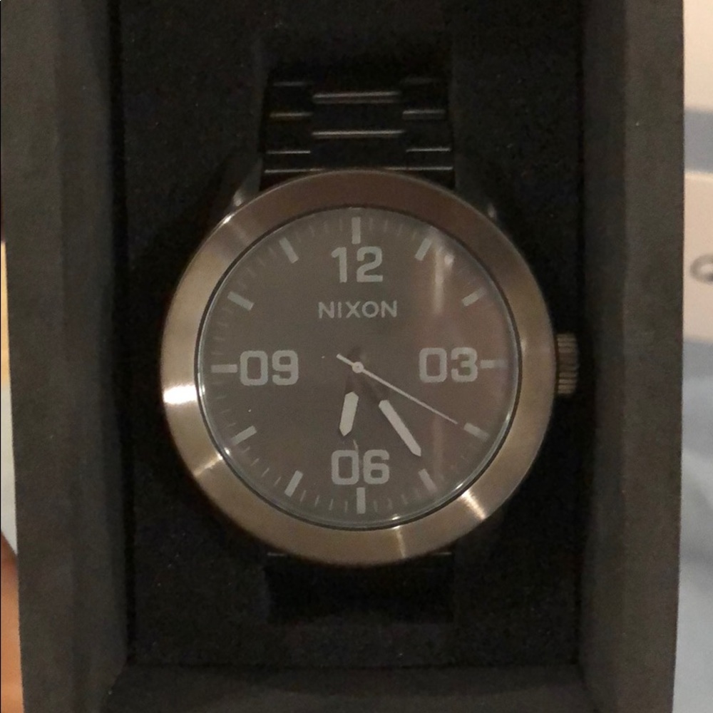 NIXON CORPORAL SS (ALL GUNMETAL)